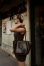 Sac en cuir bordeaux large avec pochette de maquillage